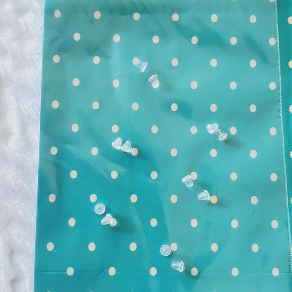 Hypoallergenic Earring buds/stoppers/closures 12 pairs (24 piece total) New - Picture 2 of 4